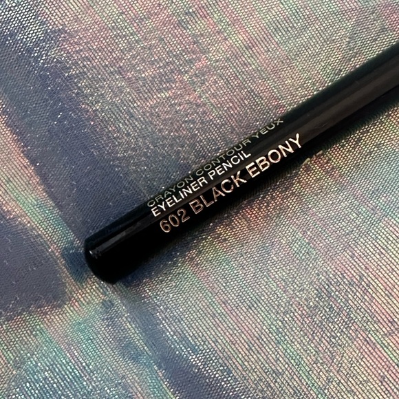 Lancôme LE CRAYON KHÔL - Smoky EyeLiner - Picture 3 of 3